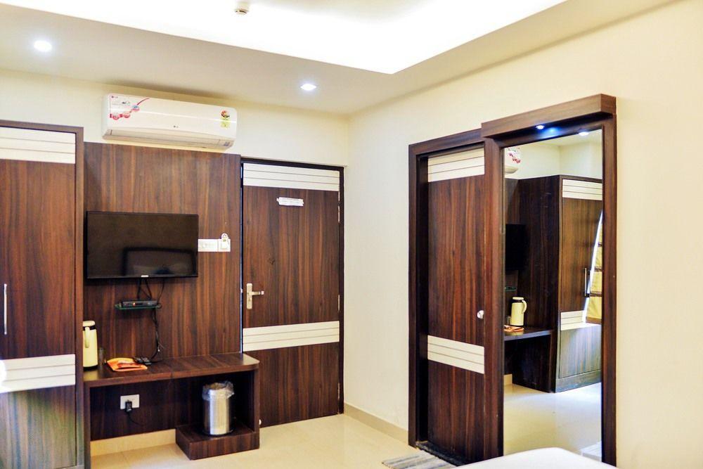 Hotel Janki International By Keymagics Waranasi Zewnętrze zdjęcie
